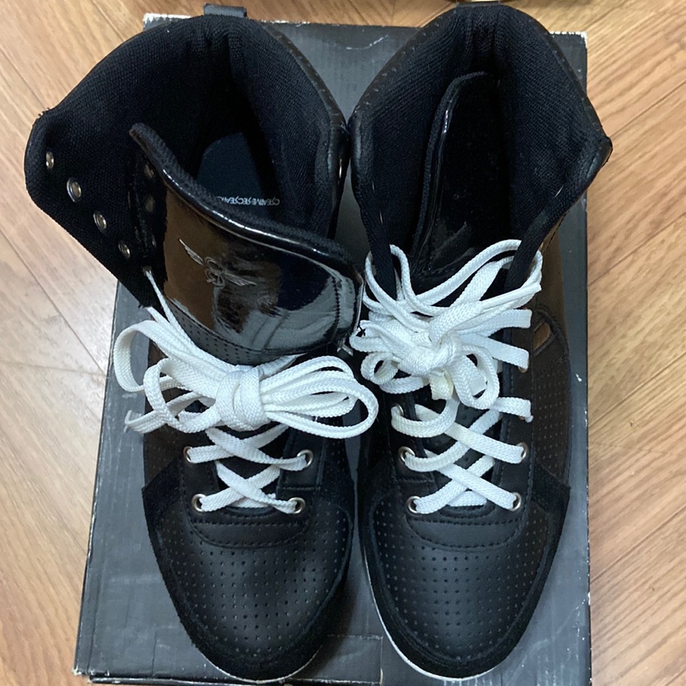 CREATIVE RECREATION GALOW HI, Size 8.5W, Black